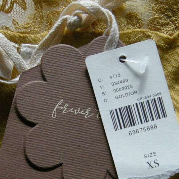 Anthropologie Forever That Girl Size XS Lace Applique Top Gold - Picture 5 of 5